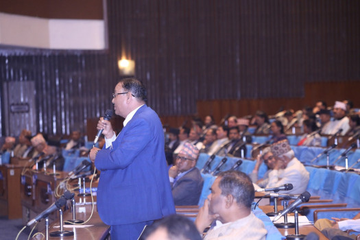 एमालेलाई माओवादीको प्रश्न : सुन तस्करीको अनुसन्धानमा सहयोग गर्न के ले छेक्यो ?